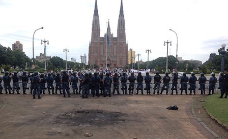 represion municipalidad la plata policia