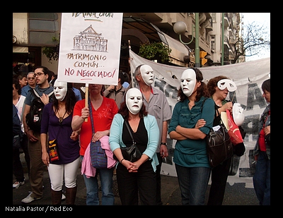 protesta_de_la_asamblea_por_la_cultura_02.jpg