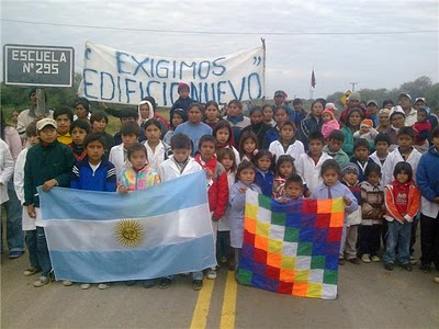 quom-escuela.jpg
