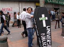 colombiamarchaeducacionabril2011_2.jpg
