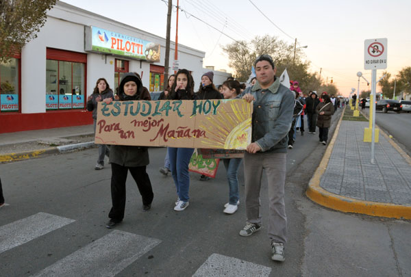 marcha_las_heras2.jpg