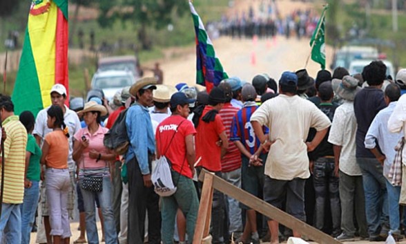 boliviatipnismarchasep2011.jpg