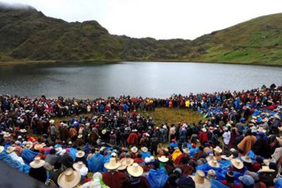 perucortecarreteraporproyectomineronov2011_1.jpg