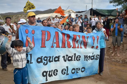 agua_vale_mas_que_oro.jpg
