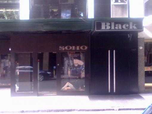 soho-y-black.jpg