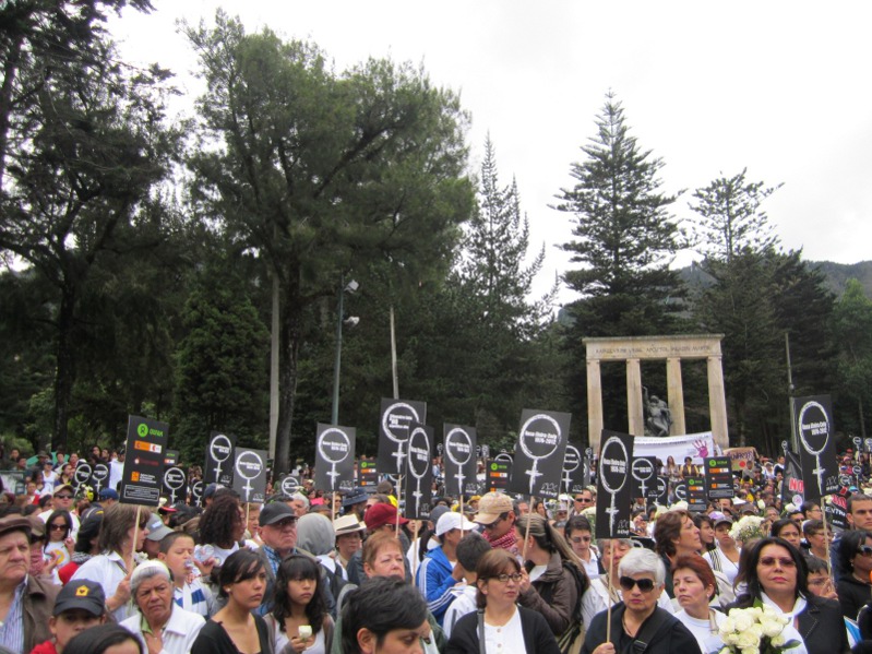 colombiamujeresjunio2012.jpg