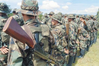 colombiaparamilitares.jpg