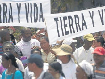 colombiaasesinatohermanasacerdote.jpg