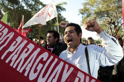 paraguay_contra_franco.jpg