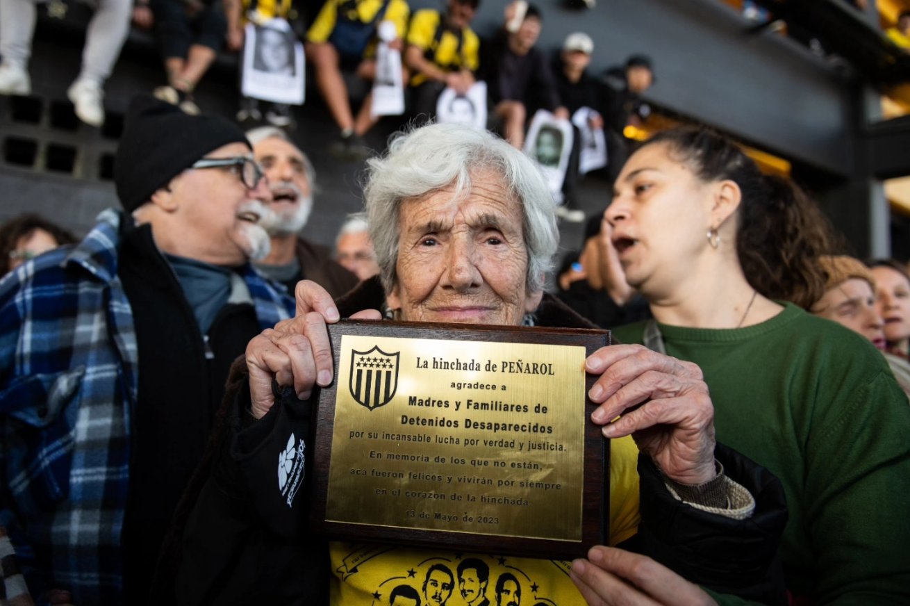 2023 uruguay socios eternos3