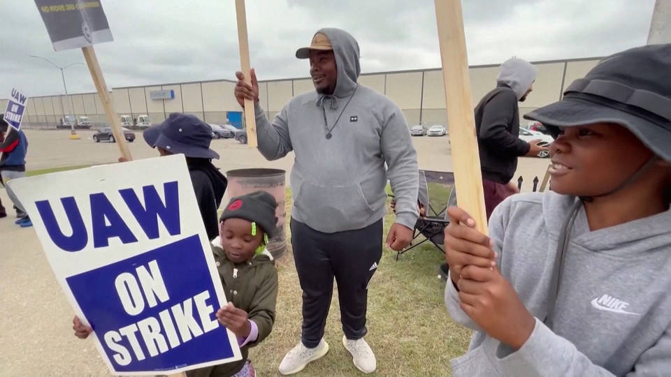 2023 eeuu uaw huelga