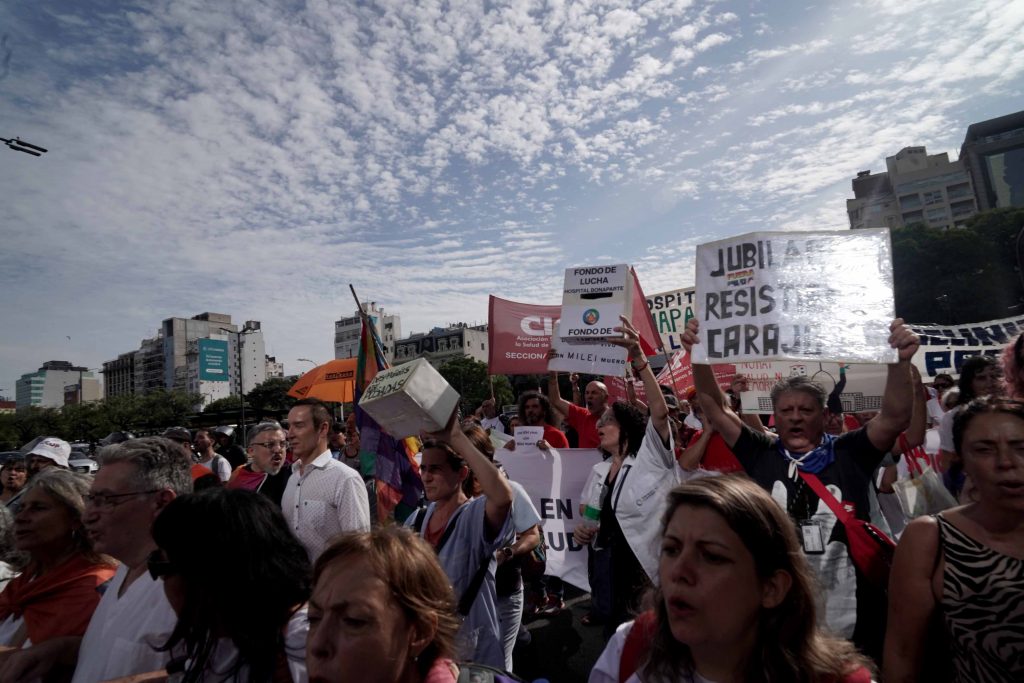 2025 marcha salud 28 febrero1