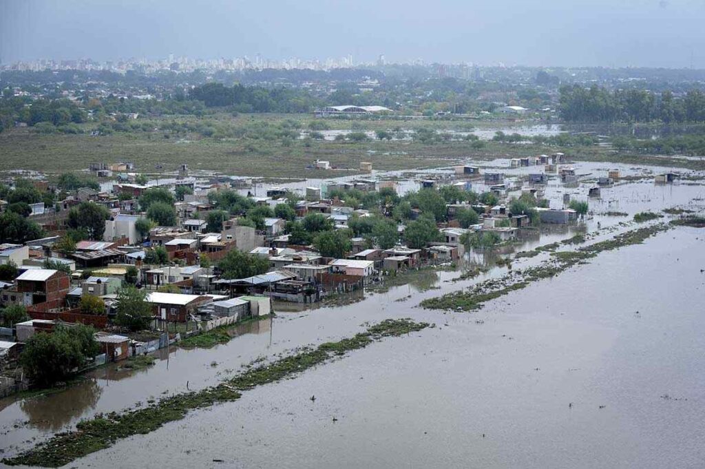 2025 tormenta perfecta barrios privados destrucción humedales negacionismos4